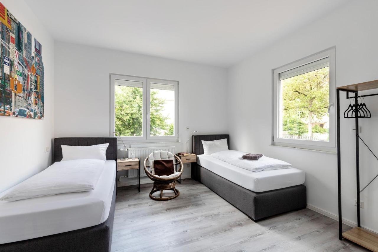 Primera Zimmer Mit Gemeinschaftsbad Singen Exterior foto