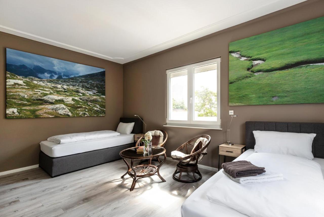 Primera Zimmer Mit Gemeinschaftsbad Singen Exterior foto