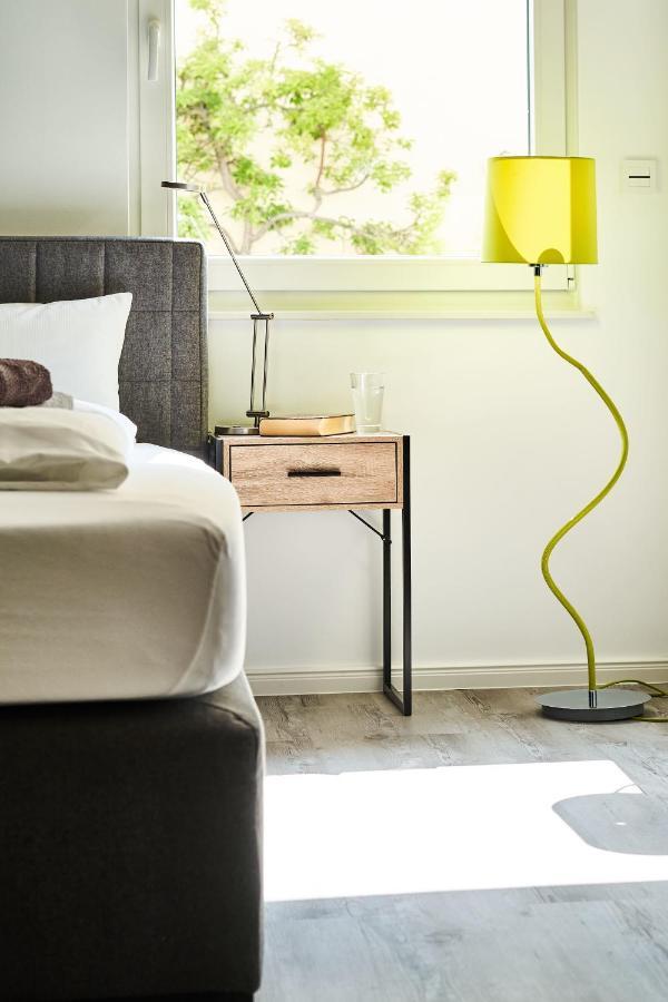 Primera Zimmer Mit Gemeinschaftsbad Singen Exterior foto