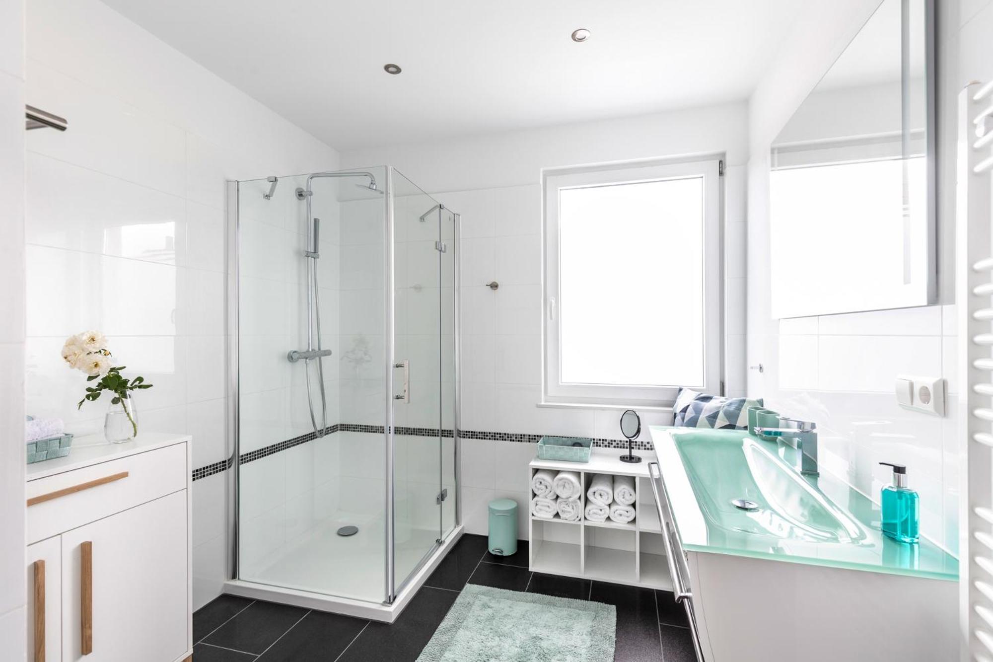 Primera Zimmer Mit Gemeinschaftsbad Singen Exterior foto