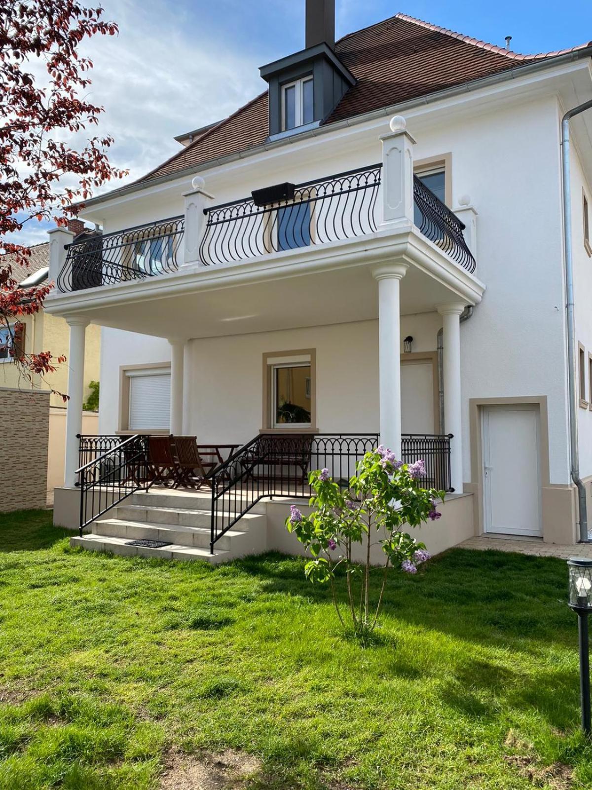 Primera Zimmer Mit Gemeinschaftsbad Singen Exterior foto