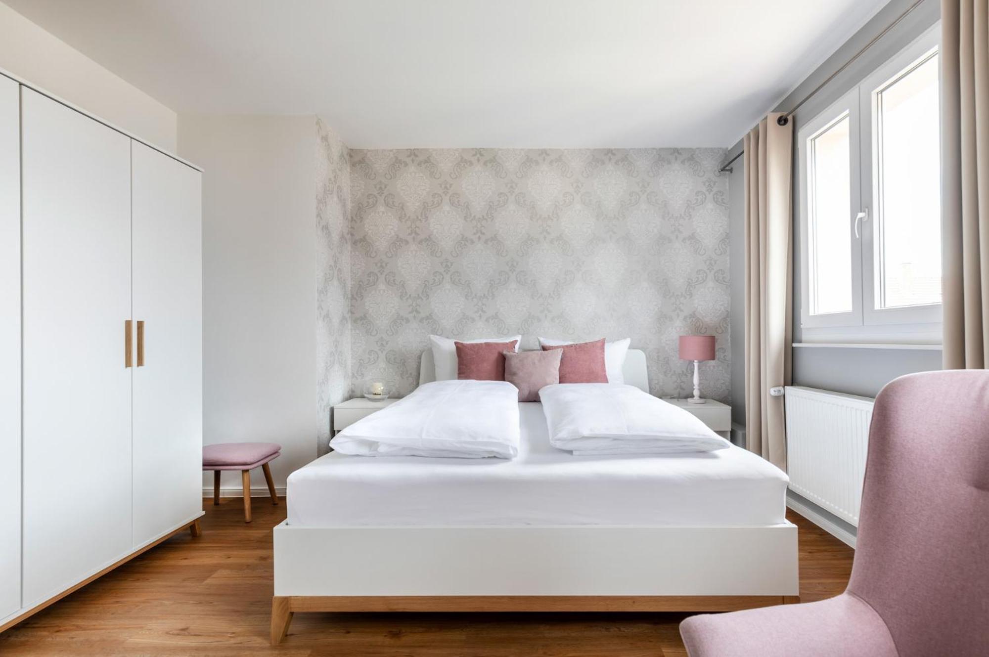 Primera Zimmer Mit Gemeinschaftsbad Singen Exterior foto