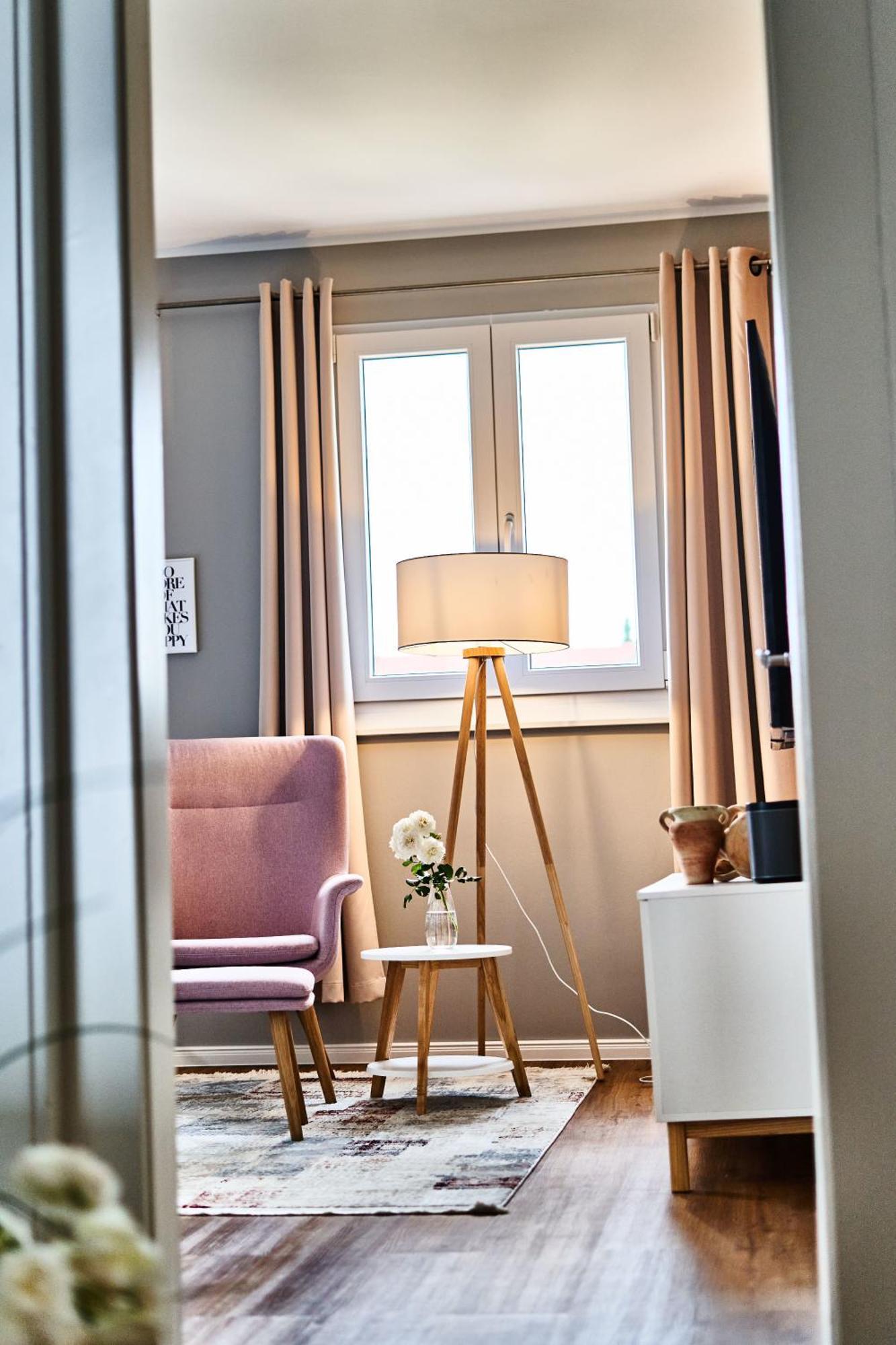 Primera Zimmer Mit Gemeinschaftsbad Singen Exterior foto
