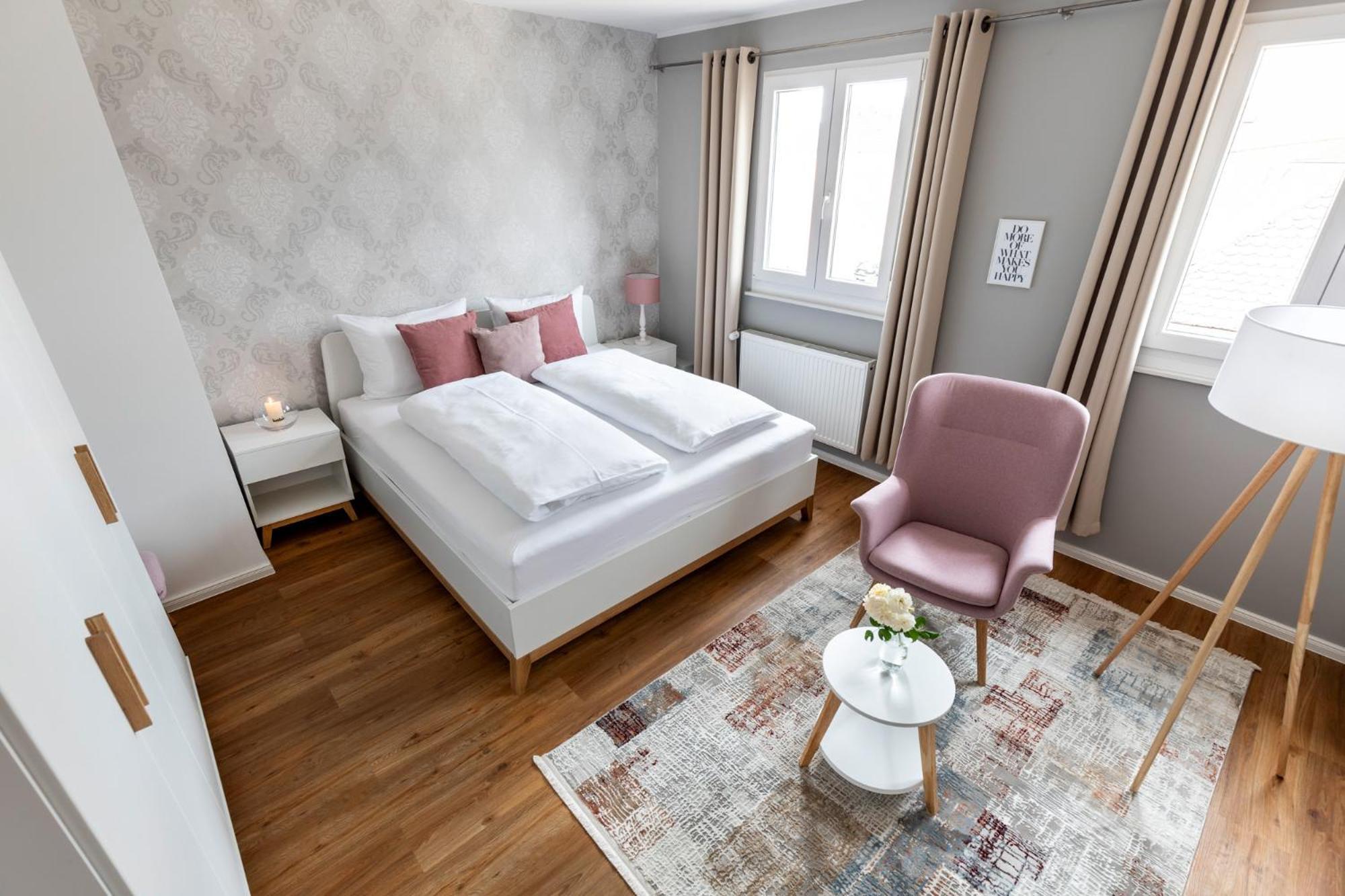 Primera Zimmer Mit Gemeinschaftsbad Singen Exterior foto
