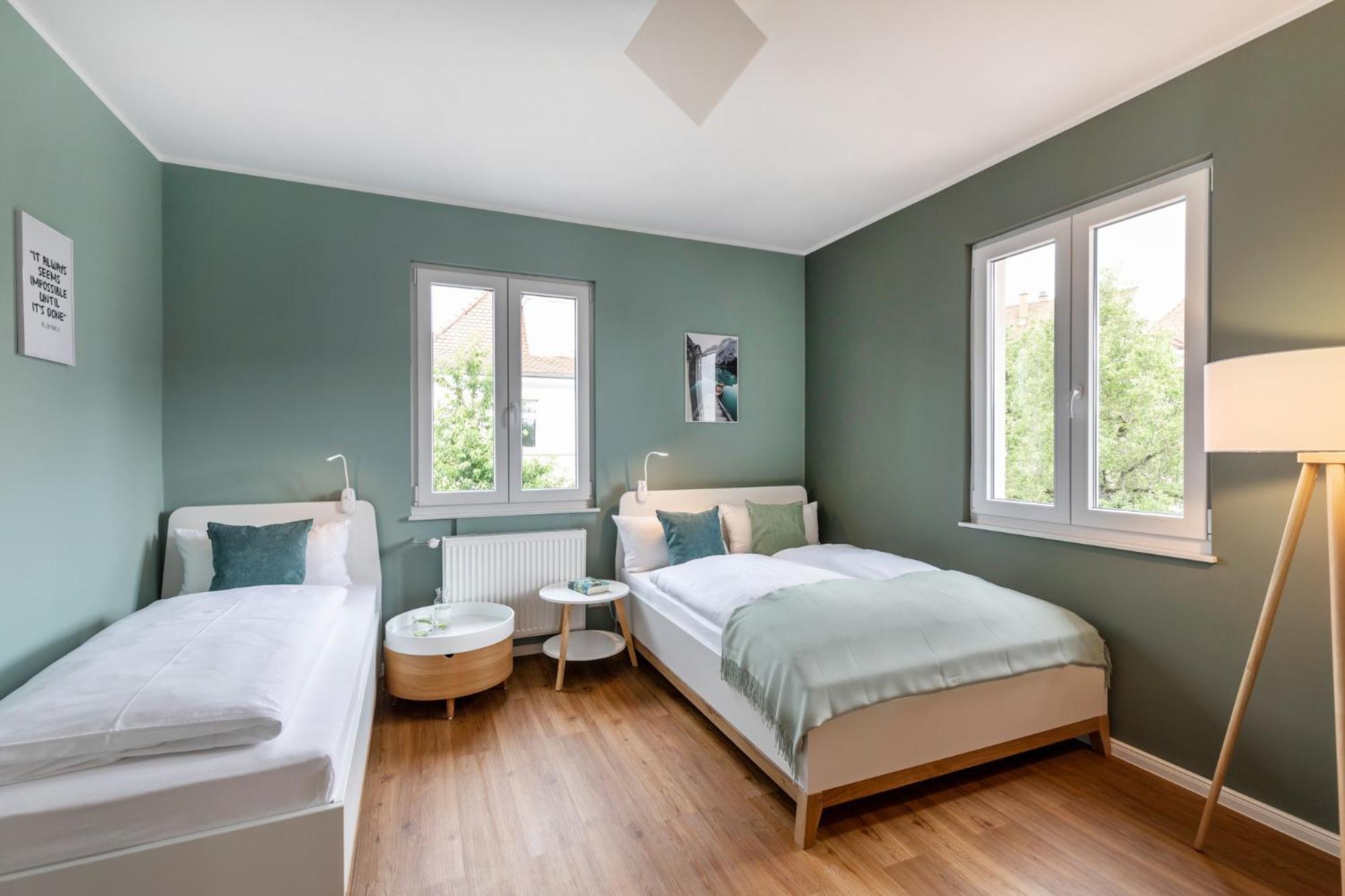 Primera Zimmer Mit Gemeinschaftsbad Singen Exterior foto